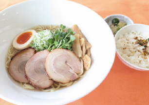 旨塩醬油ラーメン